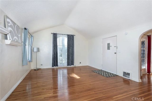 928 S 9th Street, Alhambra, CA 91801