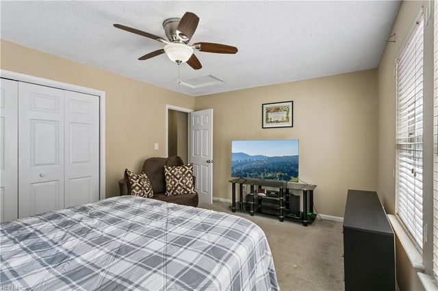 187 Hunt Club RN N, Newport News, VA 23608