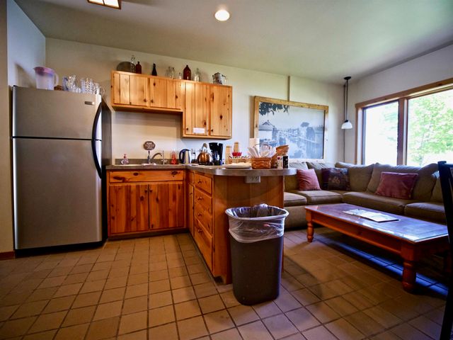 1757 N Manitou Trail, Leland, MI 49654