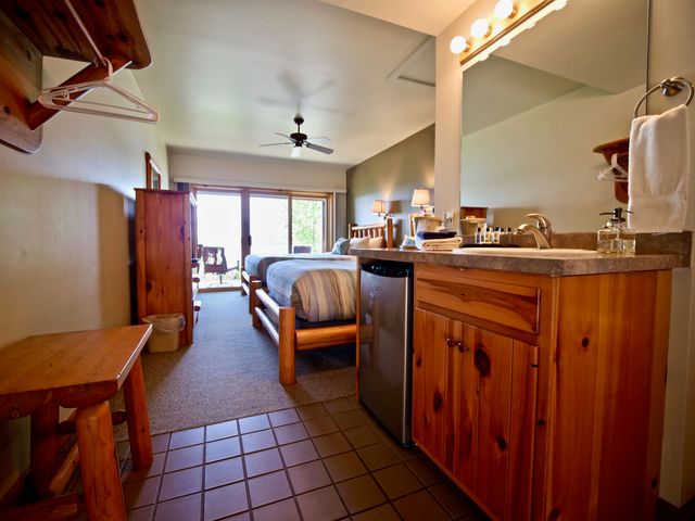 1757 N Manitou Trail, Leland, MI 49654