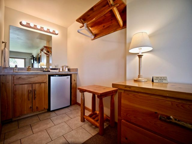 1757 N Manitou Trail, Leland, MI 49654