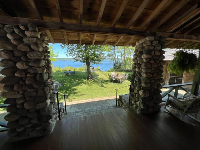 1757 N Manitou Trail, Leland, MI 49654