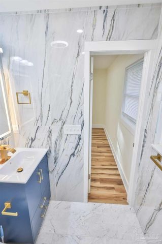 3795 Summer Dr, Pensacola, FL 32504