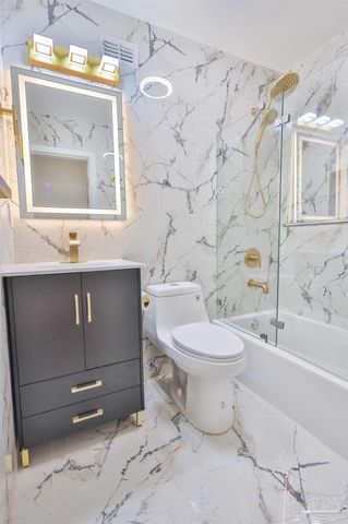 3795 Summer Dr, Pensacola, FL 32504