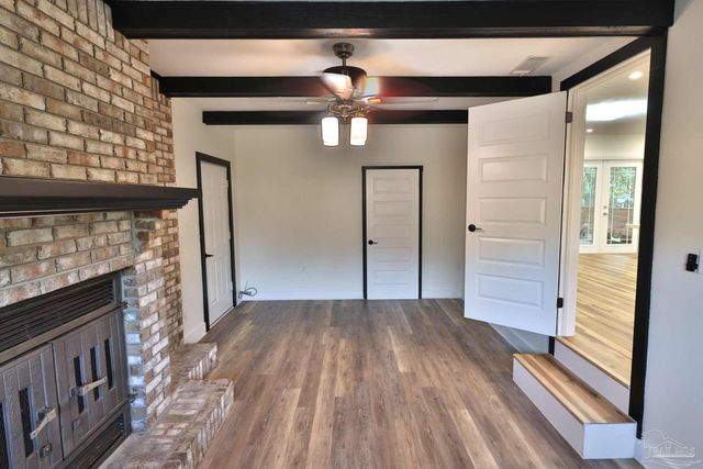 3795 Summer Dr, Pensacola, FL 32504