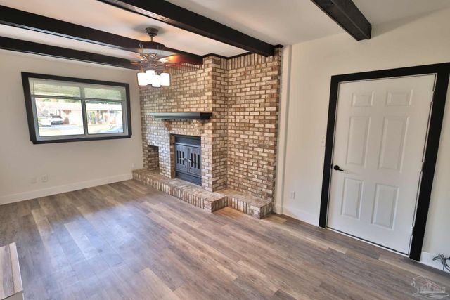 3795 Summer Dr, Pensacola, FL 32504