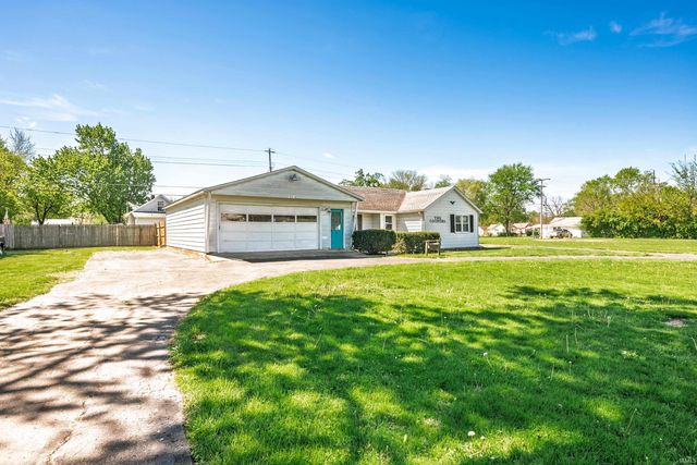2313 E Cornell Avenue, Muncie, IN 47303