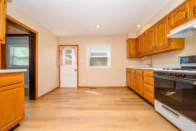 2313 E Cornell Avenue, Muncie, IN 47303