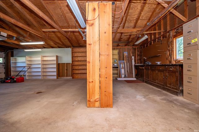 2313 E Cornell Avenue, Muncie, IN 47303