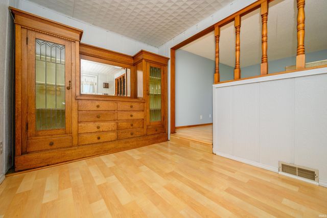 2313 E Cornell Avenue, Muncie, IN 47303