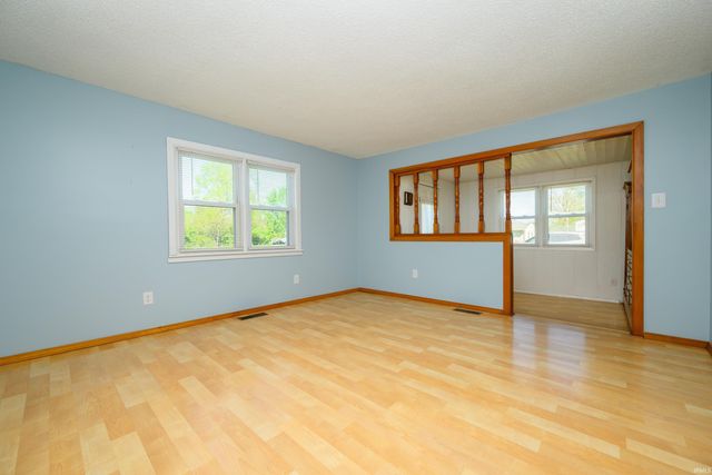 2313 E Cornell Avenue, Muncie, IN 47303