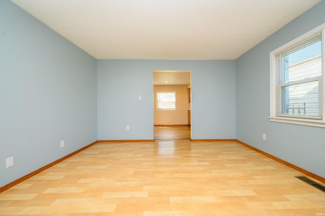 2313 E Cornell Avenue, Muncie, IN 47303