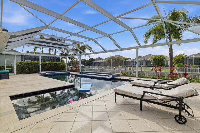 548 REGATTA WAY, Bradenton, FL 34208