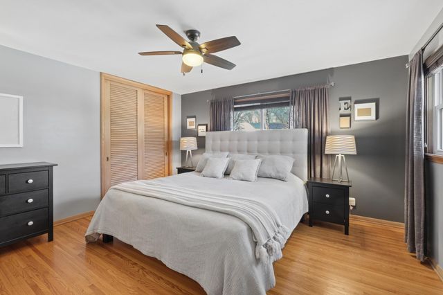 6351 Dogwood Avenue, Chanhassen, MN 55331