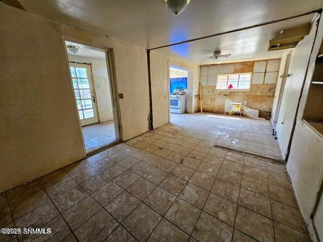 642 Pinon Street, Las Cruces, NM 88001