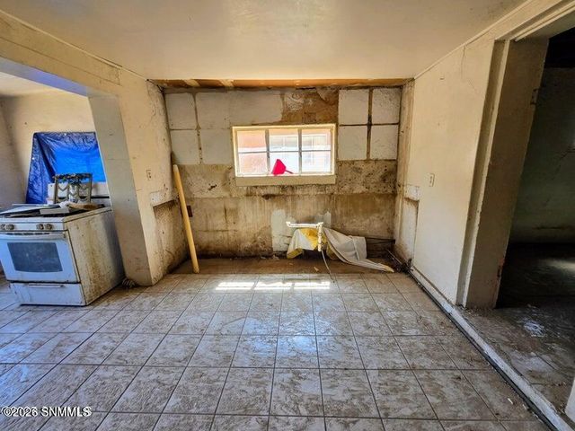 642 Pinon Street, Las Cruces, NM 88001