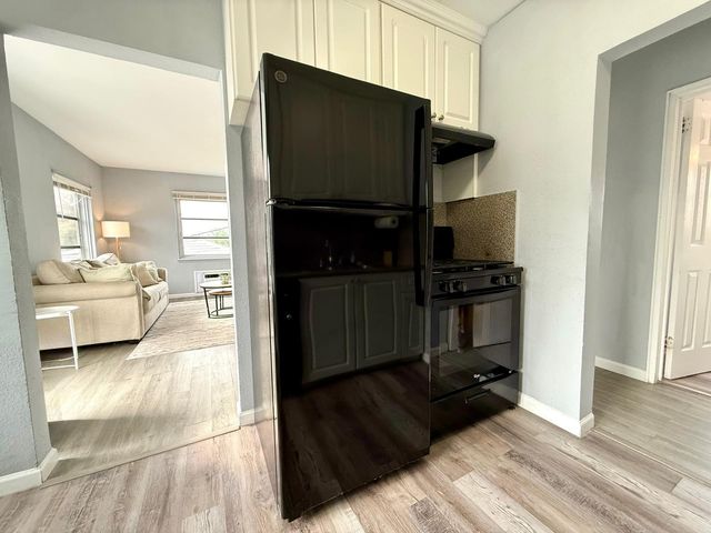 3801 S Olive Avenue 1, West Palm Beach, FL 33405