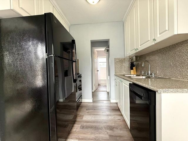 3801 S Olive Avenue 1, West Palm Beach, FL 33405