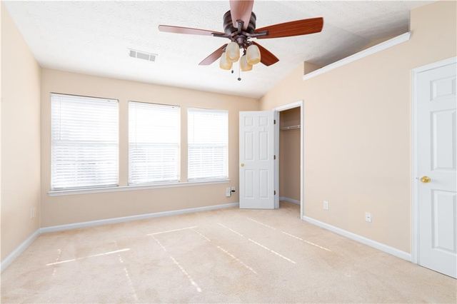 1378 Penhurst Drive, Lawrenceville, GA 30043