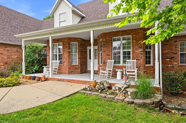 2611 N Rhodes Circle, Ozark, MO 65721