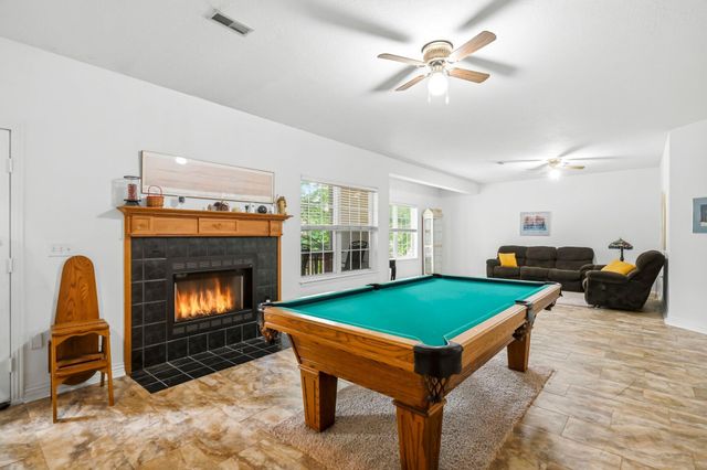 2611 N Rhodes Circle, Ozark, MO 65721