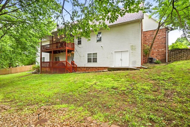 2611 N Rhodes Circle, Ozark, MO 65721