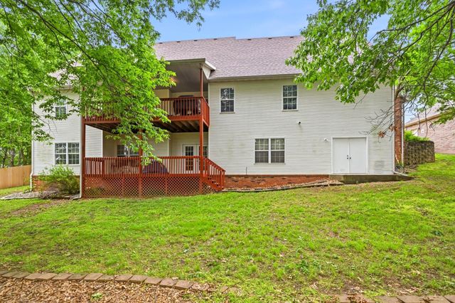 2611 N Rhodes Circle, Ozark, MO 65721