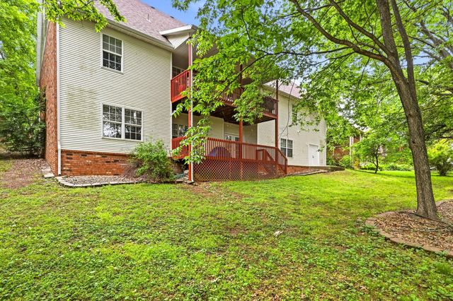 2611 N Rhodes Circle, Ozark, MO 65721