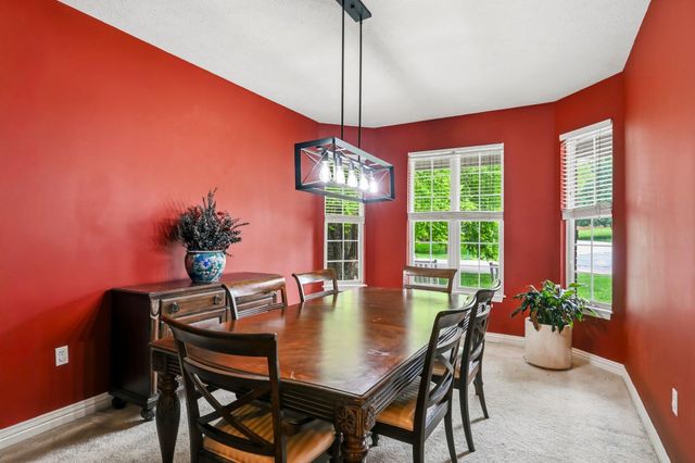 2611 N Rhodes Circle, Ozark, MO 65721