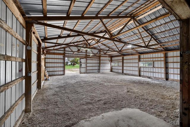 5537 County Road T, Brodhead, WI 53520