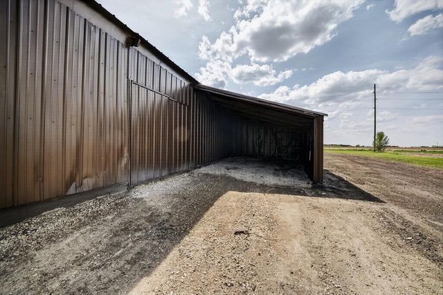 5537 County Road T, Brodhead, WI 53520