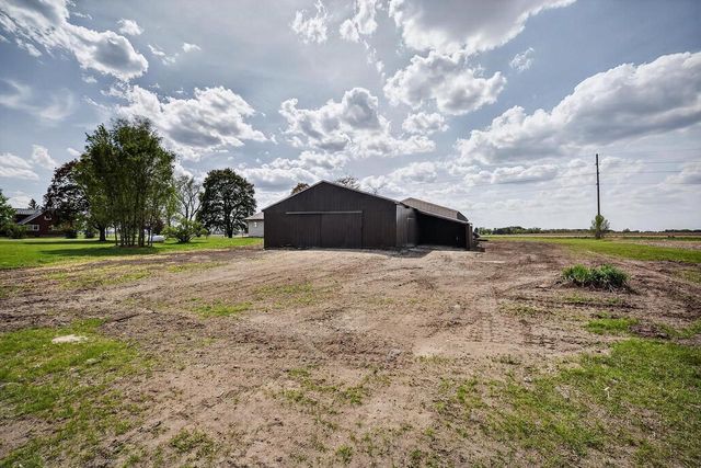 5537 County Road T, Brodhead, WI 53520