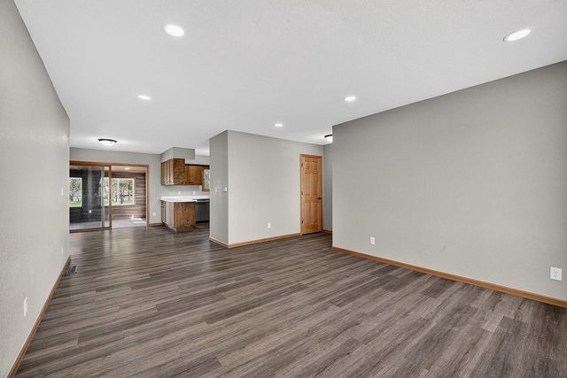 5537 County Road T, Brodhead, WI 53520