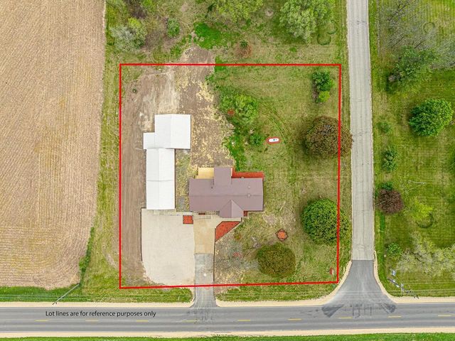5537 County Road T, Brodhead, WI 53520