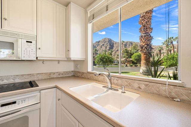 76890 Iroquois Drive, Indian Wells, CA 92210