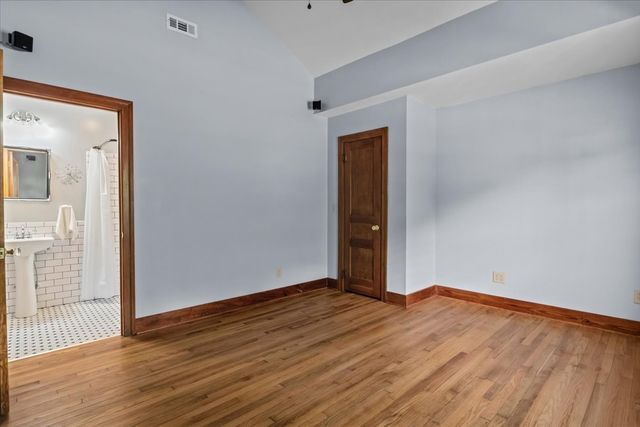 4540 W Main St, Erin, TN 37061
