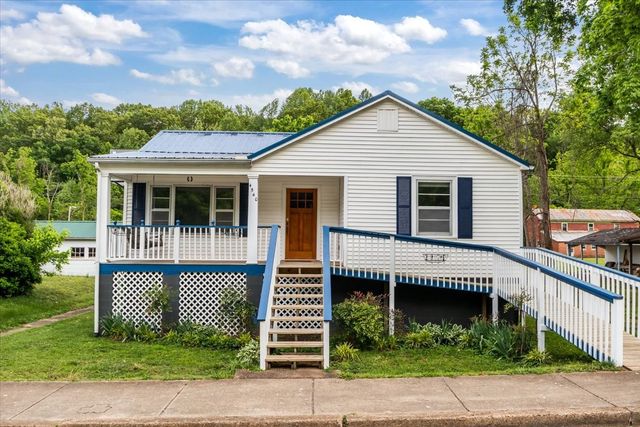 4540 W Main St, Erin, TN 37061