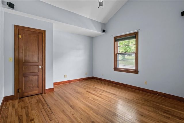 4540 W Main St, Erin, TN 37061
