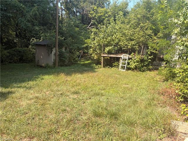 3806 Heath Avenue, Greensboro, NC 27401