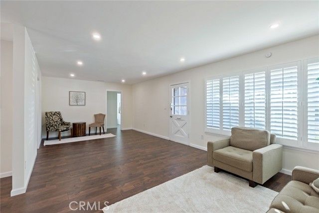 20101 Superior Street, Chatsworth (los Angeles), CA 91311