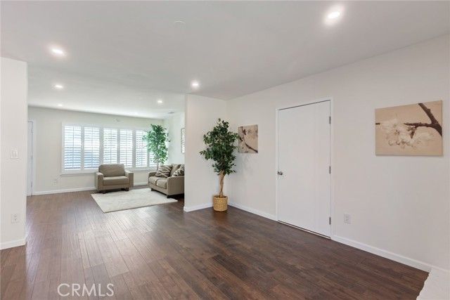 20101 Superior Street, Chatsworth (los Angeles), CA 91311