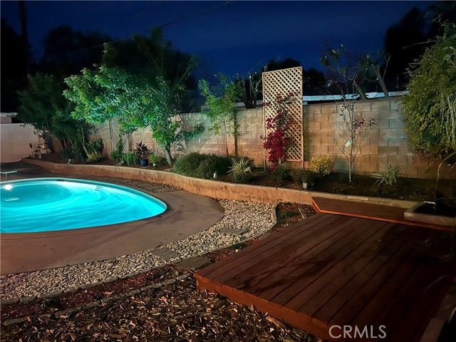 20101 Superior Street, Chatsworth (los Angeles), CA 91311