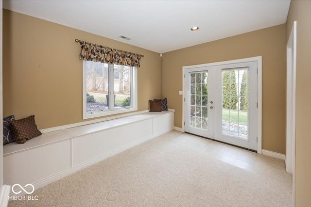 12987 Shoreline Boulevard, Fishers, IN 46055