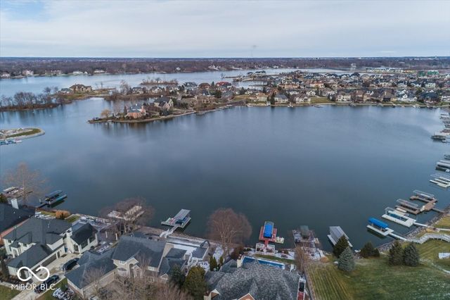 12987 Shoreline Boulevard, Fishers, IN 46055