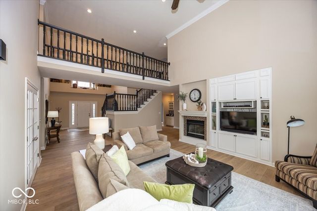 12987 Shoreline Boulevard, Fishers, IN 46055