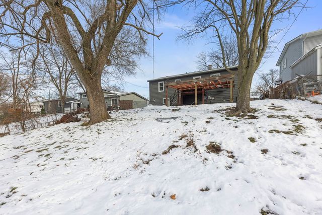 1364 Leslie Lane, Glendale Heights, IL 60139