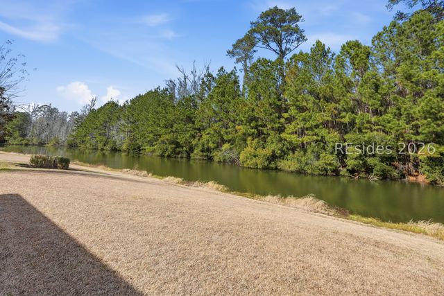 21 Raven Glass Ln, Bluffton, SC 29909