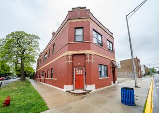 5925 W 16th Street, Cicero, IL 60804