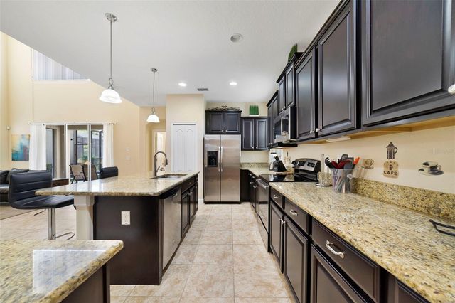 8928 BISMARCK PALM ROAD, Kissimmee, FL 34747