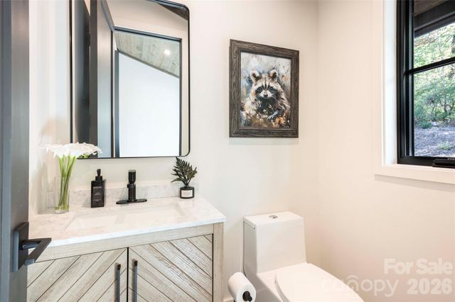 519 Eagle Drive, Sapphire, NC 28774
